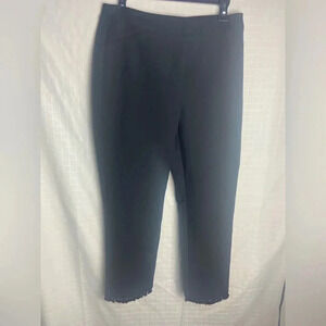 Stylish Womens 0.5 Chicos (6) ankle pants black Sequins Details